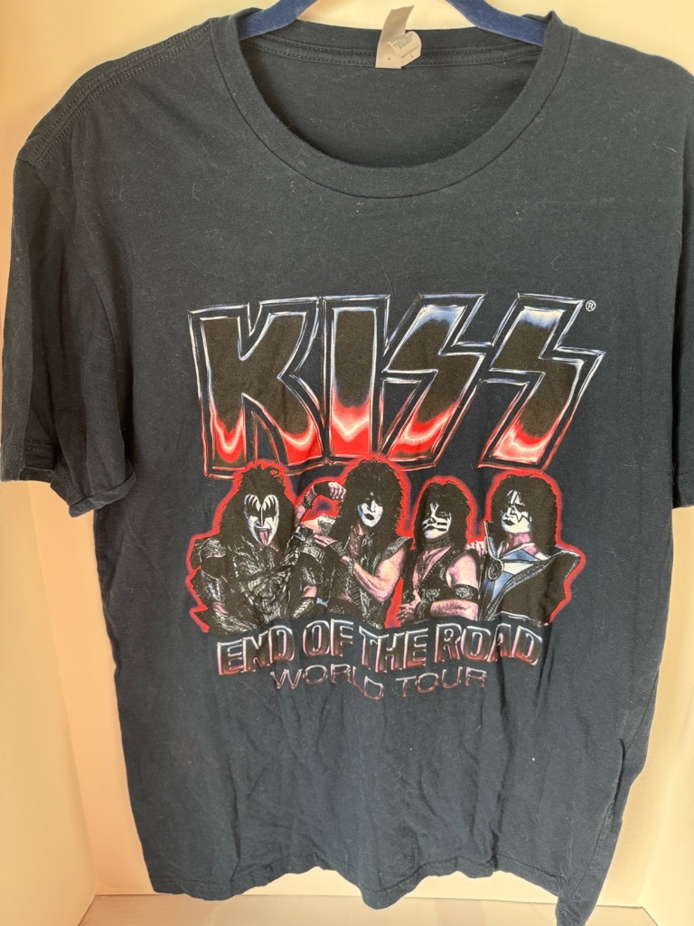 Kiss Black Short Sleeve Tee with Red and White Band Graphic